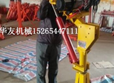 點擊查看詳細信息<br>標題：山東小吊機 濰坊小吊機 山東吊運機 濰坊吊運機 閱讀次數：10835